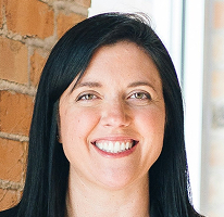 Sophie Hartwell, kundeservicesjef for et serviceteam, portrett